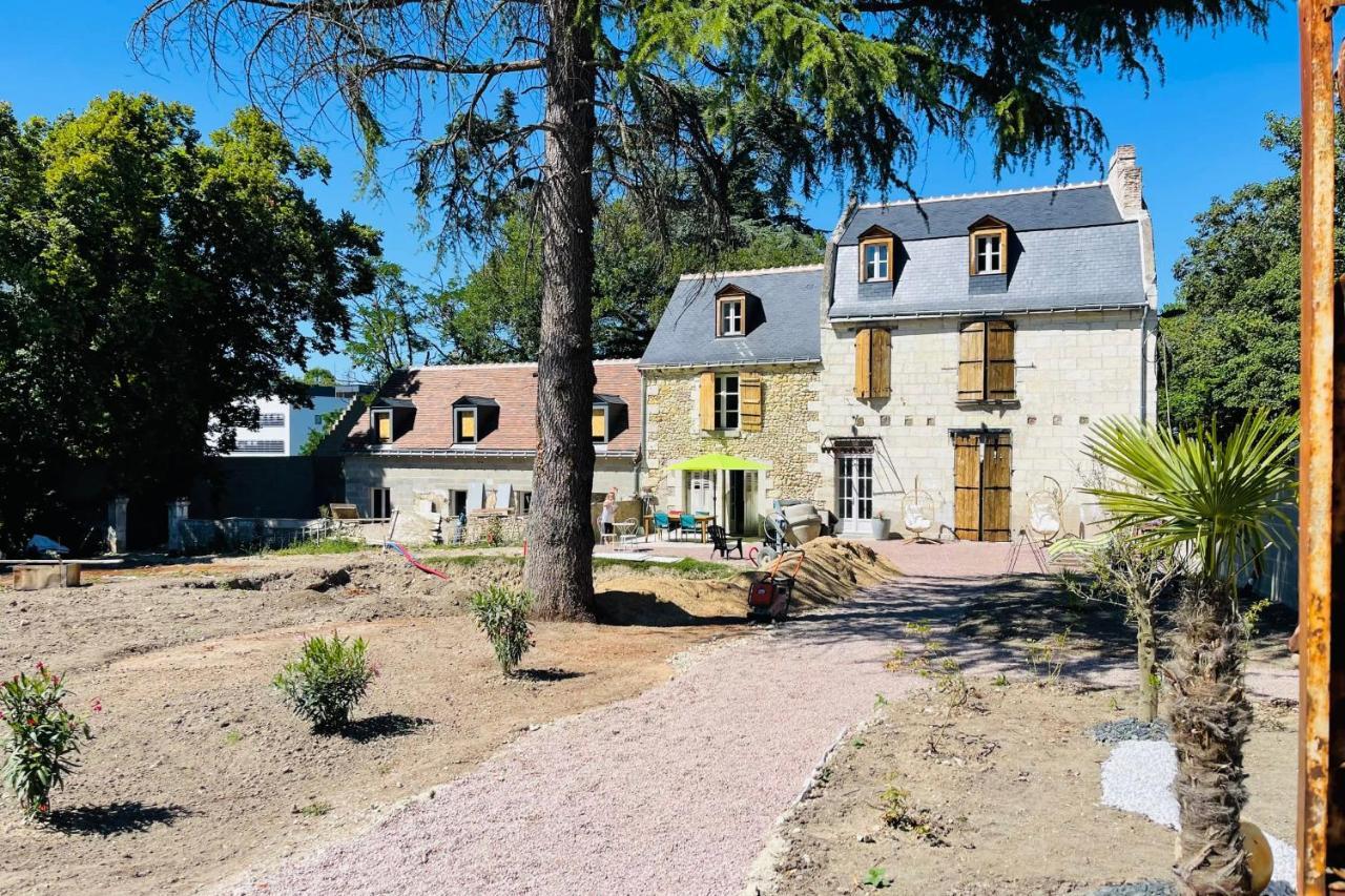 The Balzacienne Room In A Charming Mansion At The Gates Of Tours Saint-Avertin Exterior photo