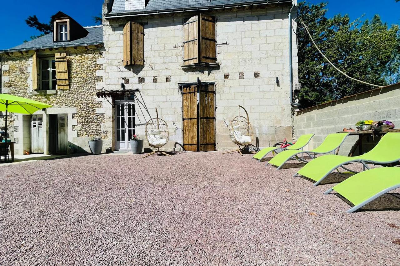 The Balzacienne Room In A Charming Mansion At The Gates Of Tours Saint-Avertin Exterior photo